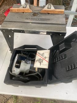 Craftsman router with table