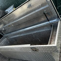 Full Size Crossbed Truck Tool Box