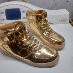 Size 11 Generic Sneakers 