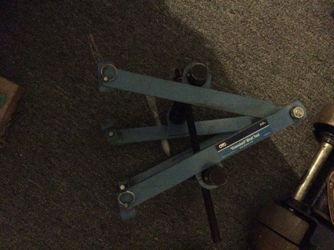 OTC clamshell strut spring compressor