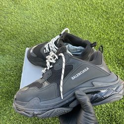 Balenciaga Triple S