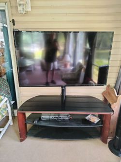 Tv stand