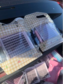 Cluster lashes delivery available