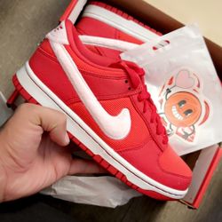 Nike Dunk Low Soulmate Size 5y