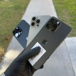 iPhone 15 Pro Max Factory Unlocked / International / Mexico