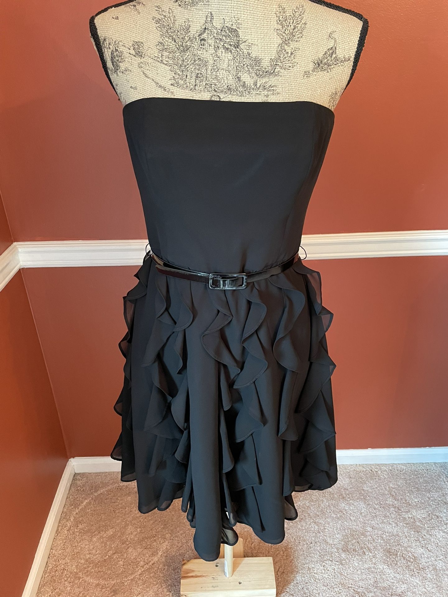 Strapless Black Cocktail Dress By White House Black Market 