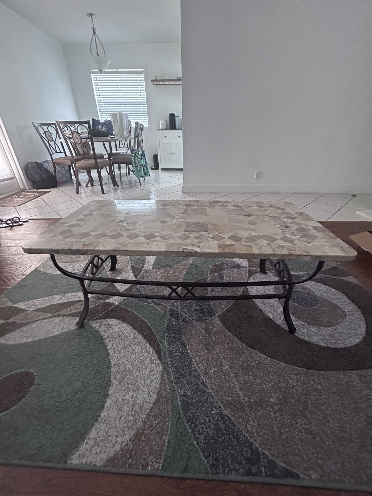 Coffee Table And End Tables W/ Lamp