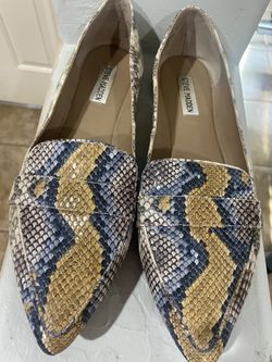 Steve Madden Snake flats 11