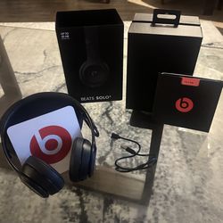 BEATS SOLO 3 Wireless - FINAL SALE