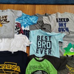 Ten pieces of boys' shirts in six medium sizes