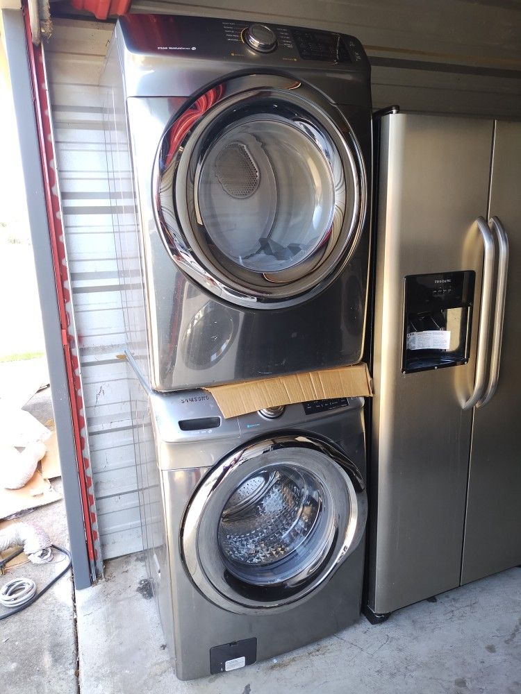 Samsung Front Loader Washer And Drayer Combo Large Capacity 