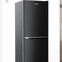 4.0 Cu.Ft Small Refrigerator with Freezer