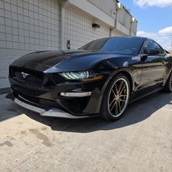 2024 MUSTANG GT PREMIUM 