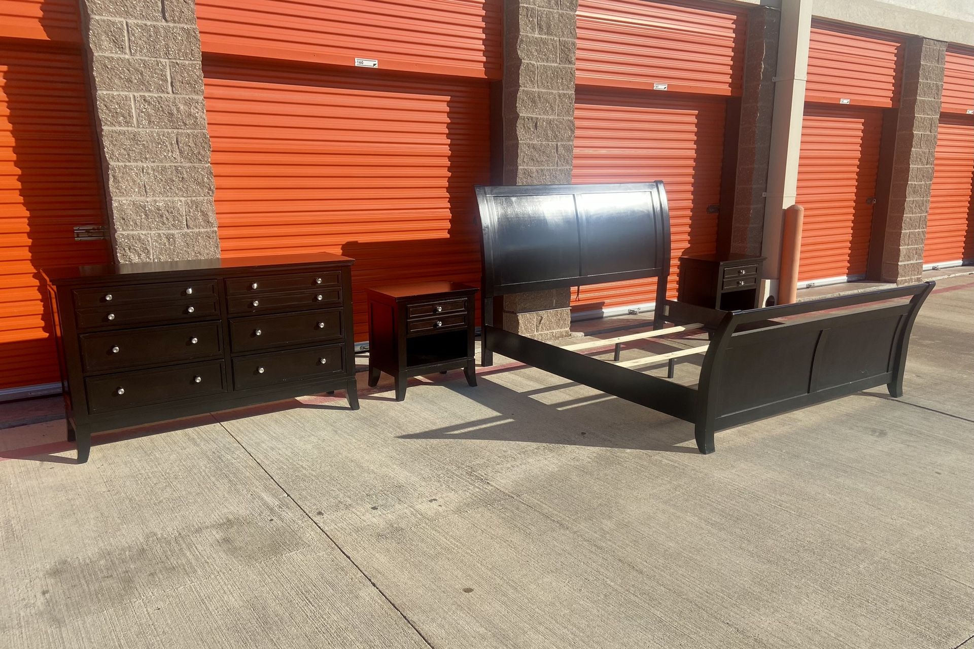 King Size Bedroom Set for Sale in Houston, TX OfferUp