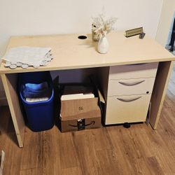 Small Mapple Desk With File Cabinet