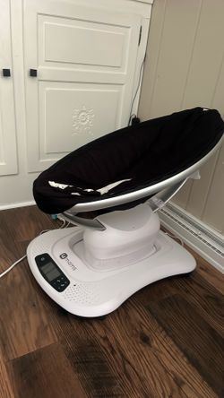 Like new 4moms mamaroo