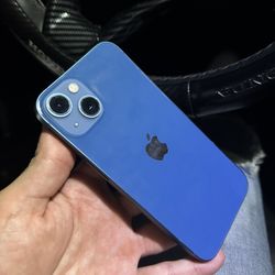 iPhone 13 Att / Cricket