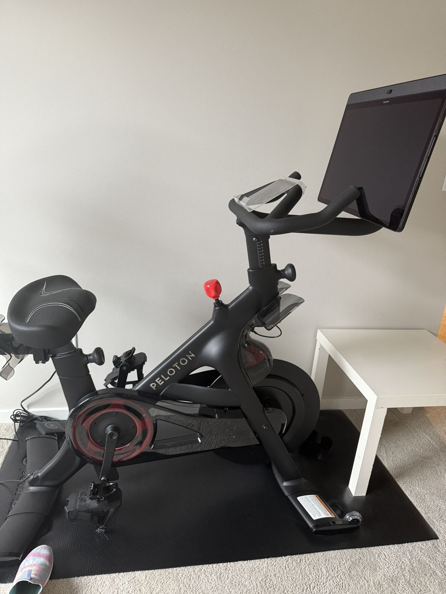 Peloton Bike Plus +