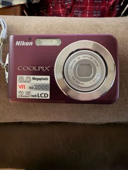 Nikon Coolpix S210 8.0MP Digital Camera/No charger