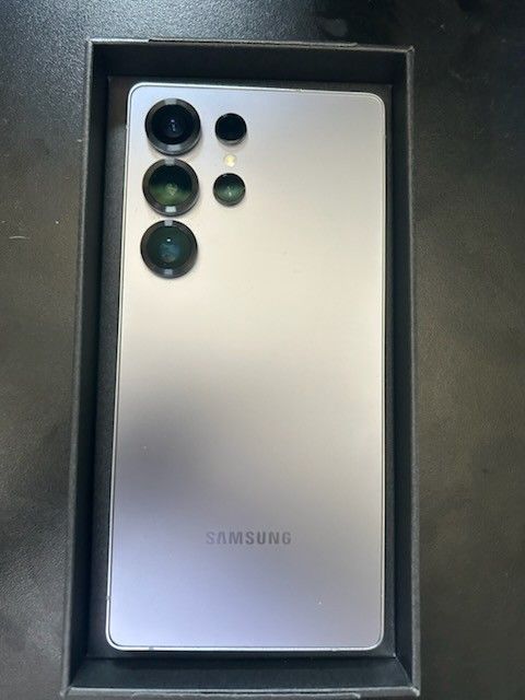 Samsung Galaxy S25 ULTRA