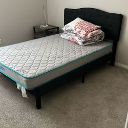 Elegant Black Upholstered Full Bed Frame with Tufted Headboard
