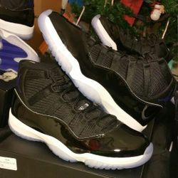 Nike Air Jordan 11 Spacejams 2016