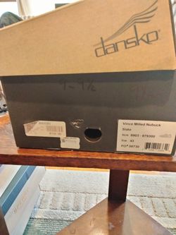 Men's 9- 9.5. Dansko European shoes brand new in box