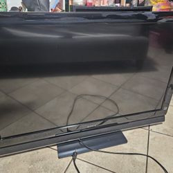 46" Sony Bravia TV