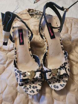  Betseyville New Shoes