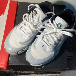 Kids Puma LaMello Ball Shoes Size 1