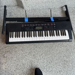 Casio Keyboard LK-160 With Stand