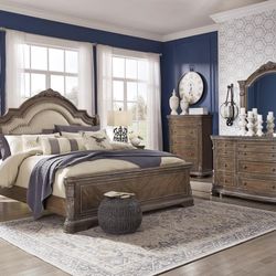 Charmond Bedroom Set 