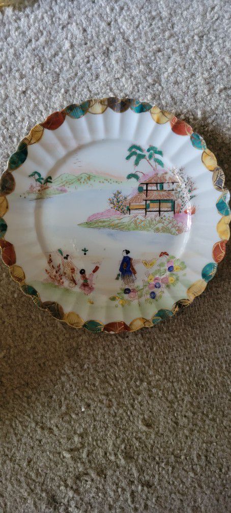 Japanese Decorative Plates -2