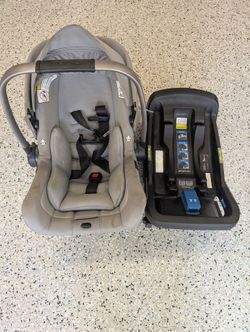 Nuna + Pottery Barn Kids Pipa lite lx