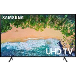 Samsung 58" 4K Smart TV + Wall Mount