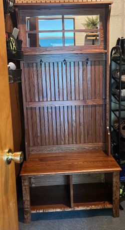 Entryway Mudroom Bench