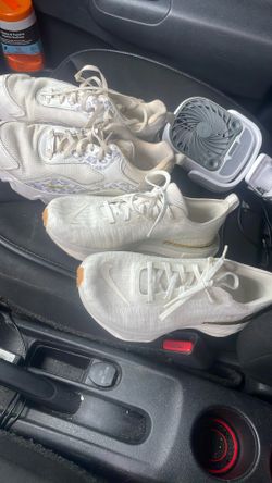 7 1/2 Women’s Nike (2 Pair)