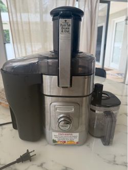Cuisinart Juicer