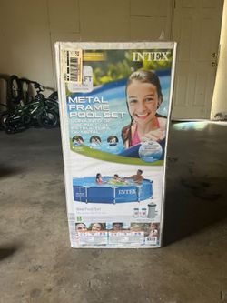 Intex Pool