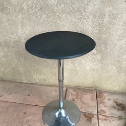 Pedestal Black Table 