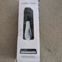 Sustain pedal piano