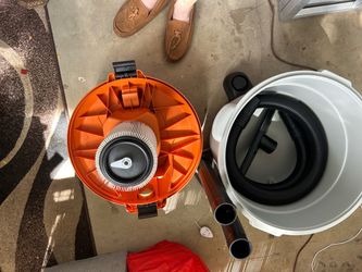 Ridgid Wet Dry Vac with Hose and Filter