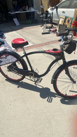 Schwinn Hornet Cruiser Bike