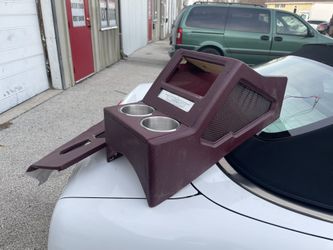 CUSTOM BUILT CENTER CONSOLE AND REAR DECK BUILT FOR A 1987-90 Chevy Caprice 