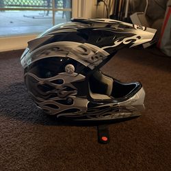 BILT Black Silver Flame Dirt Bike Helmet  Metal Mulisha red and black Dirt Bike helmet