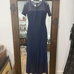 Formal navy blue mermaid /dress size 6