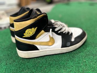 10.5 men’s jordans