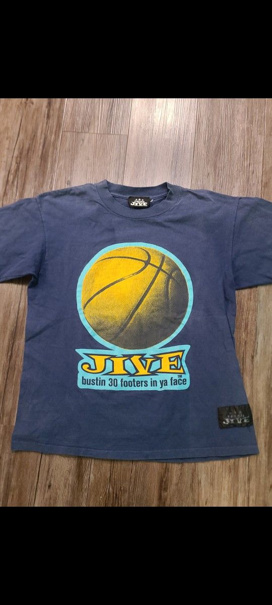 Rare Vintage FRESHJIVE basketball streetwear Single Stitch T Shirt rave jnco 90s