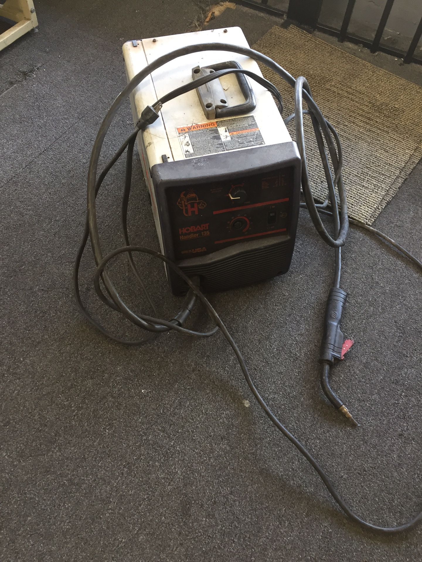 Hobart handler 135 mig welder wire AS IS