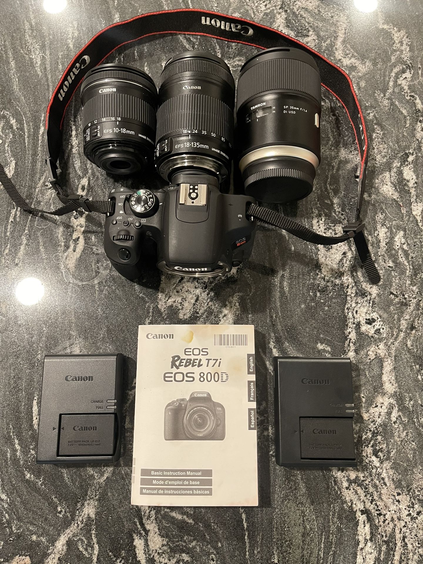 Canon T7i DSLR. *Great condition, barely used*